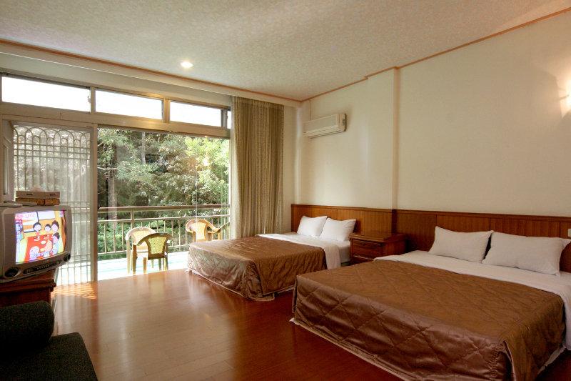 Love Home Garden Inn Nantou Exterior photo