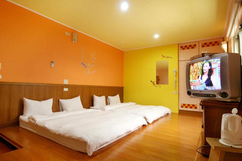 Love Home Garden Inn Nantou Exterior photo